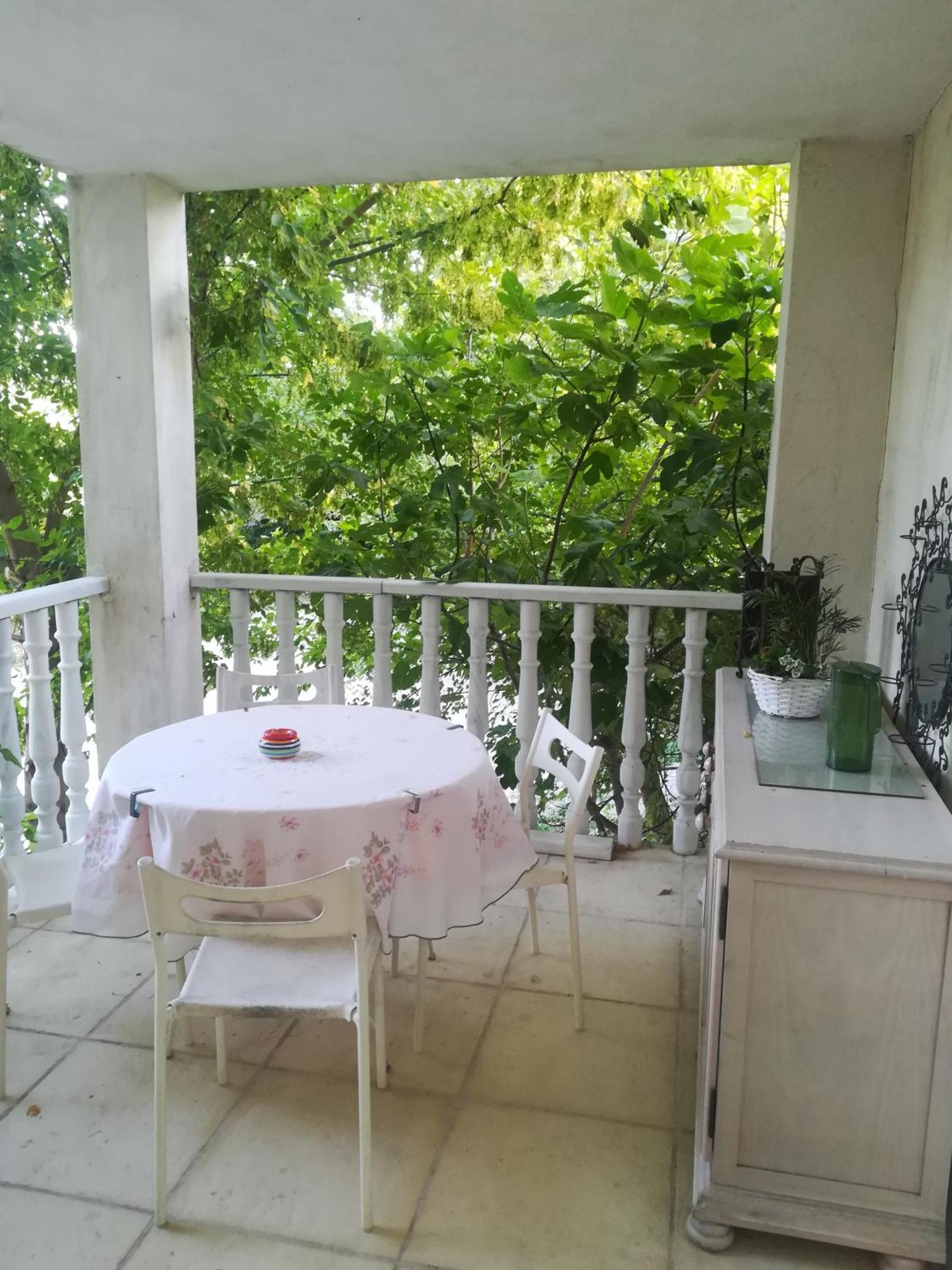 Au Pays Du Ventoux Bed & Breakfast Le Thor Exterior photo